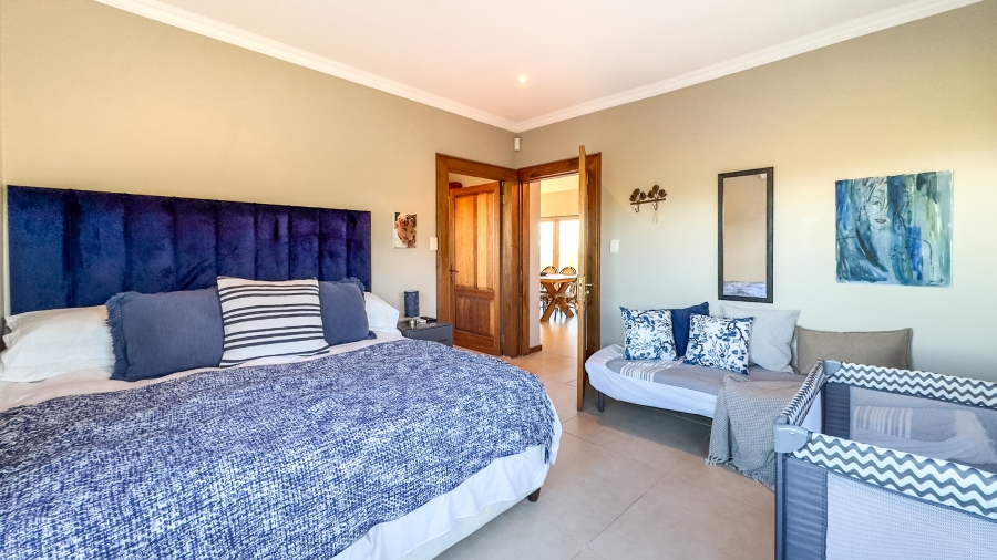 7 Bedroom Property for Sale in Moquini Coastal Estate Western Cape